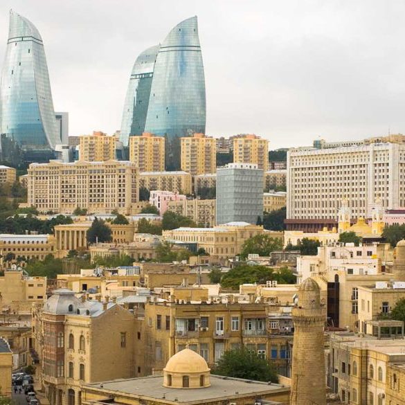 Think-Azerbaijan-Baku-467538074-daymir-Copy